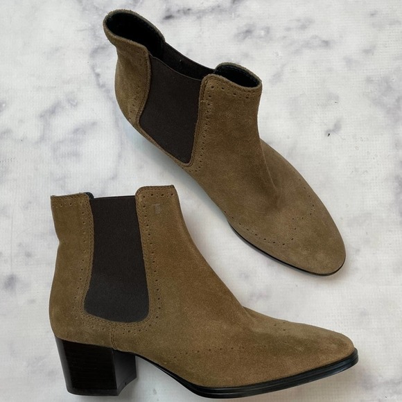 Tod's Shoes - For @fomomo77 Tod's Suede Chelsea Boots